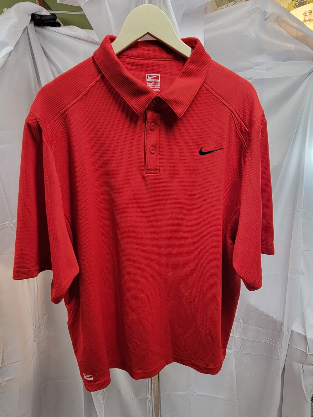 Nike Men’s Red Performance Golf Polo Shirt Spot On Arm